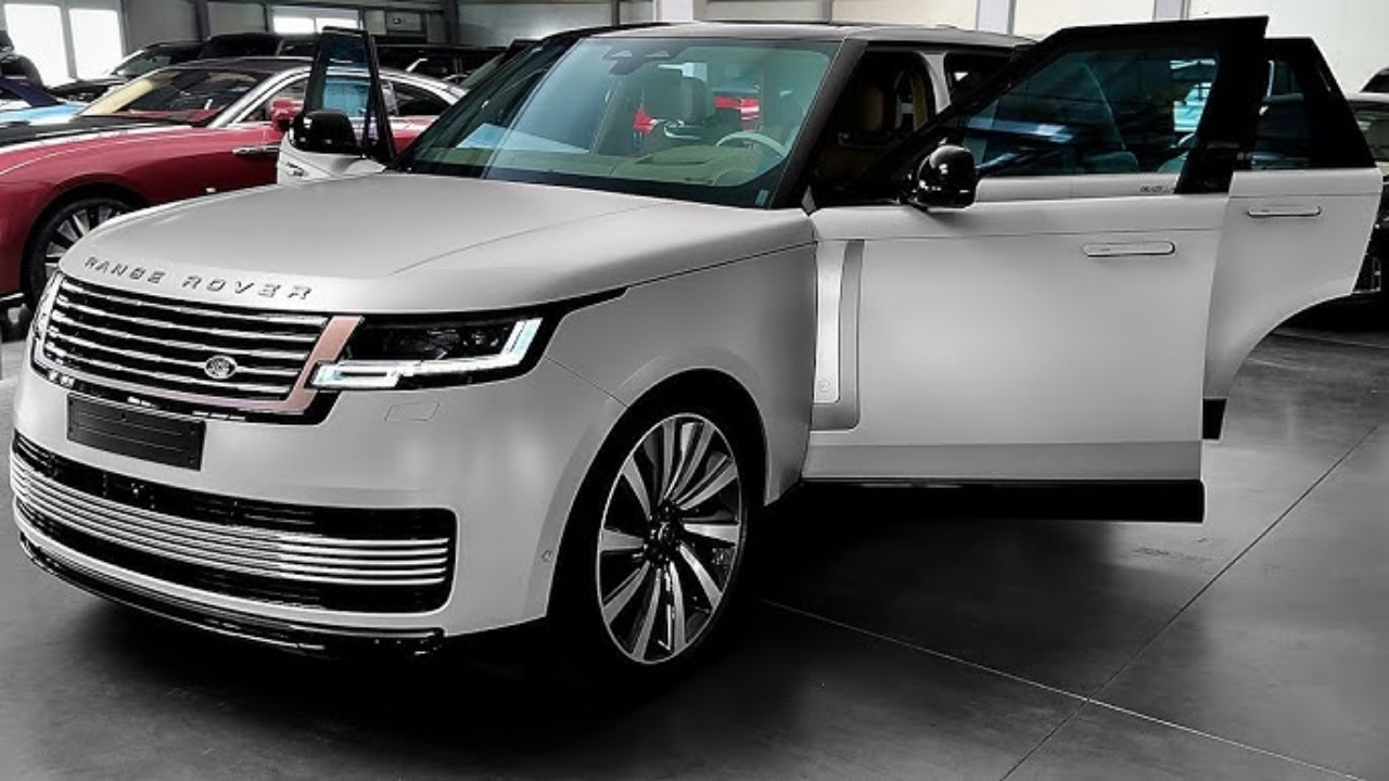 Range Rover Red Cross 2026: lujo y potencia en un SUV único