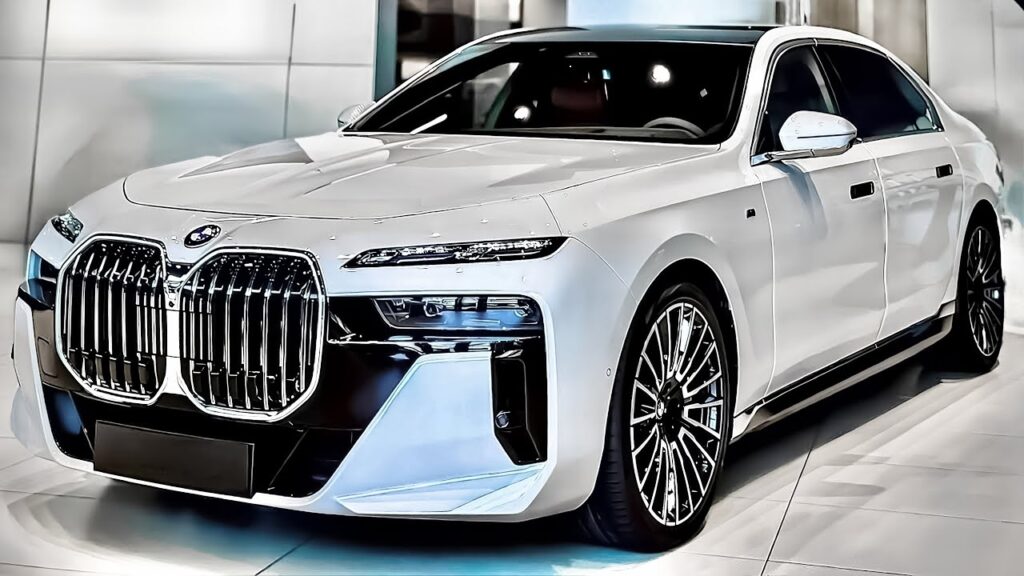 BMW Serie 7 2026 M Package: Sedán Brutal con Interior y Exterior de Lujo